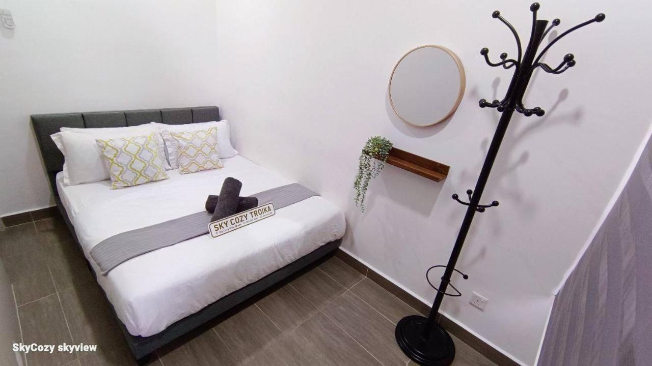 Sky Cozy Troika Residence, 1 Bedroom 4-6 Pax, 2 Bedrooms 6-8 Pax, Pool Vew, Sky & City View, Free Parking, Pool, Unlimited Wifi & Netflix Kota Bharu Dış mekan fotoğraf